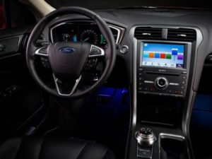 ford_fusion_2-0_ecoboost_2017-9