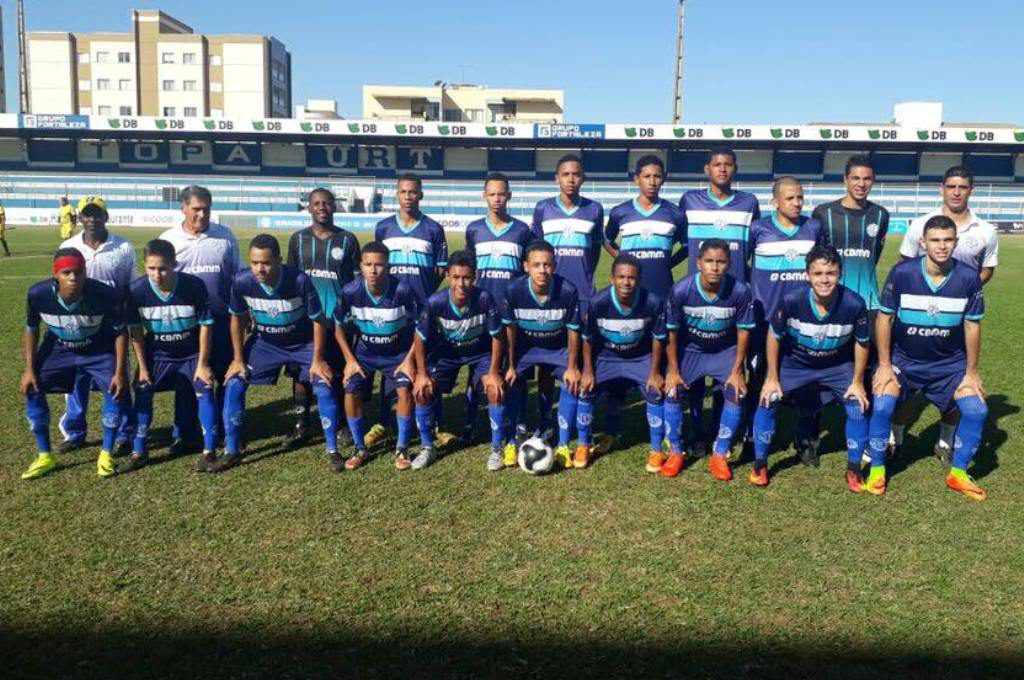Dínamo tem nove ex-jogadores no maior campeonato de futebol de base do  Brasil - Araxá Agora